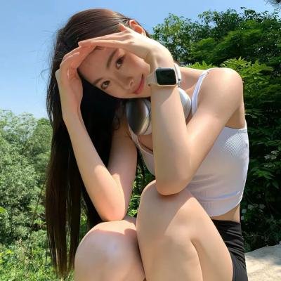 锁红颜